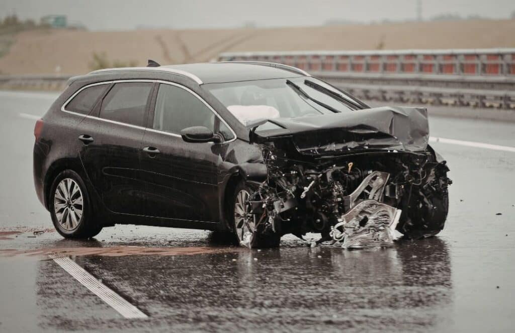 accidente de coche por aquaplaning
