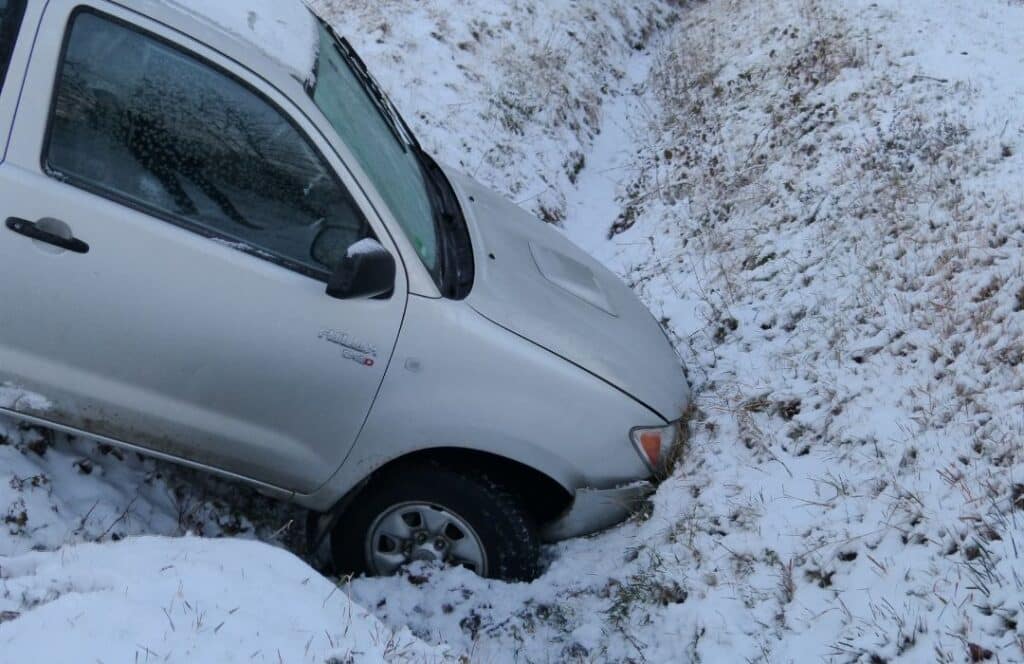 accidente de coche por causas metereologicas